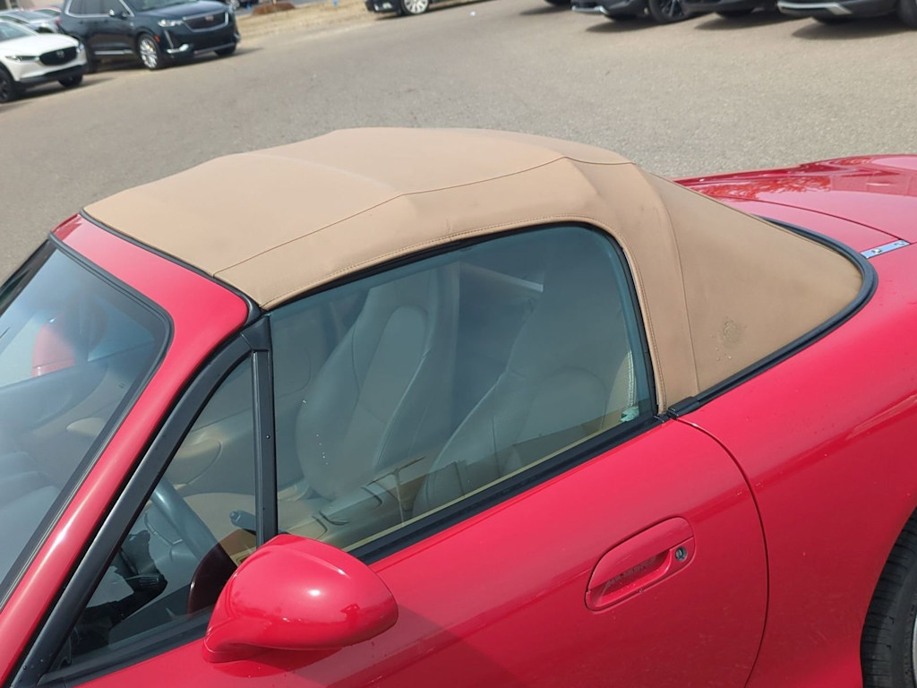 Thumbnail: 2001 Mazda MX-5 Miata - 20