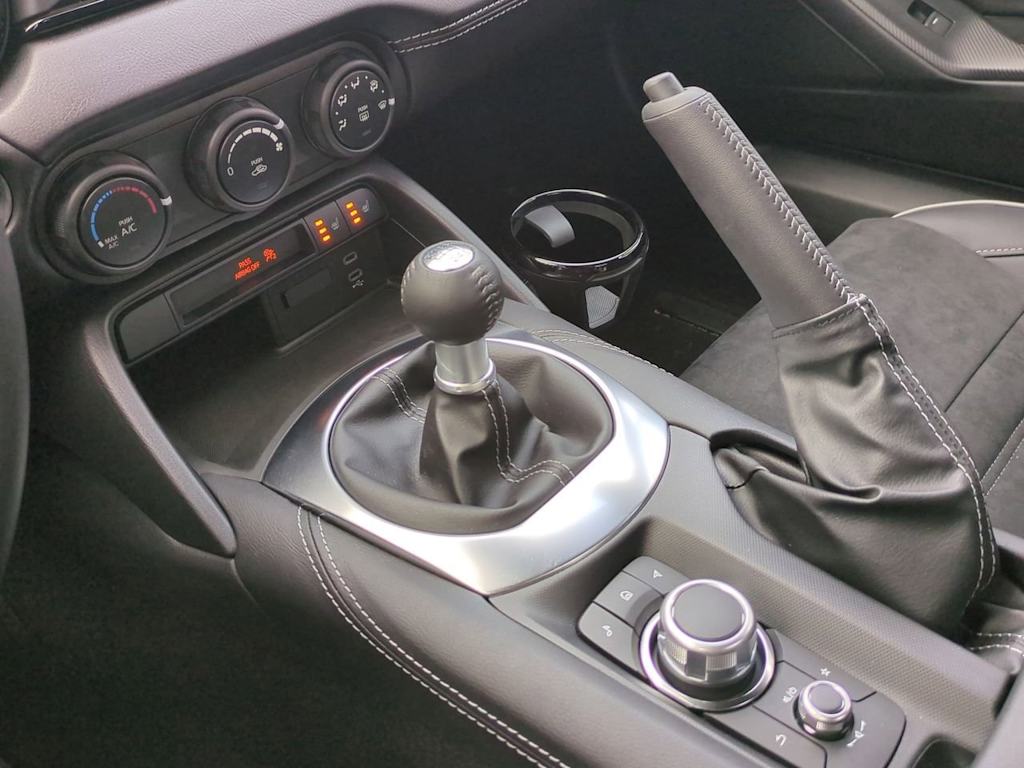 Thumbnail: 2025 Mazda MX-5 Miata - 27