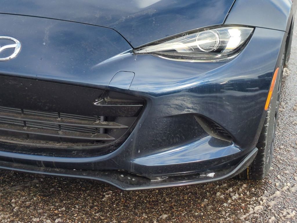 Thumbnail: 2025 Mazda MX-5 Miata - 6