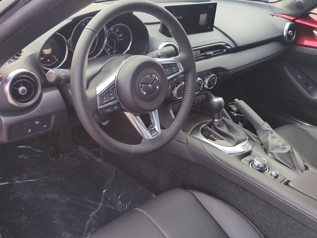 Thumbnail: 2026 Mazda MX-5 Miata - 2