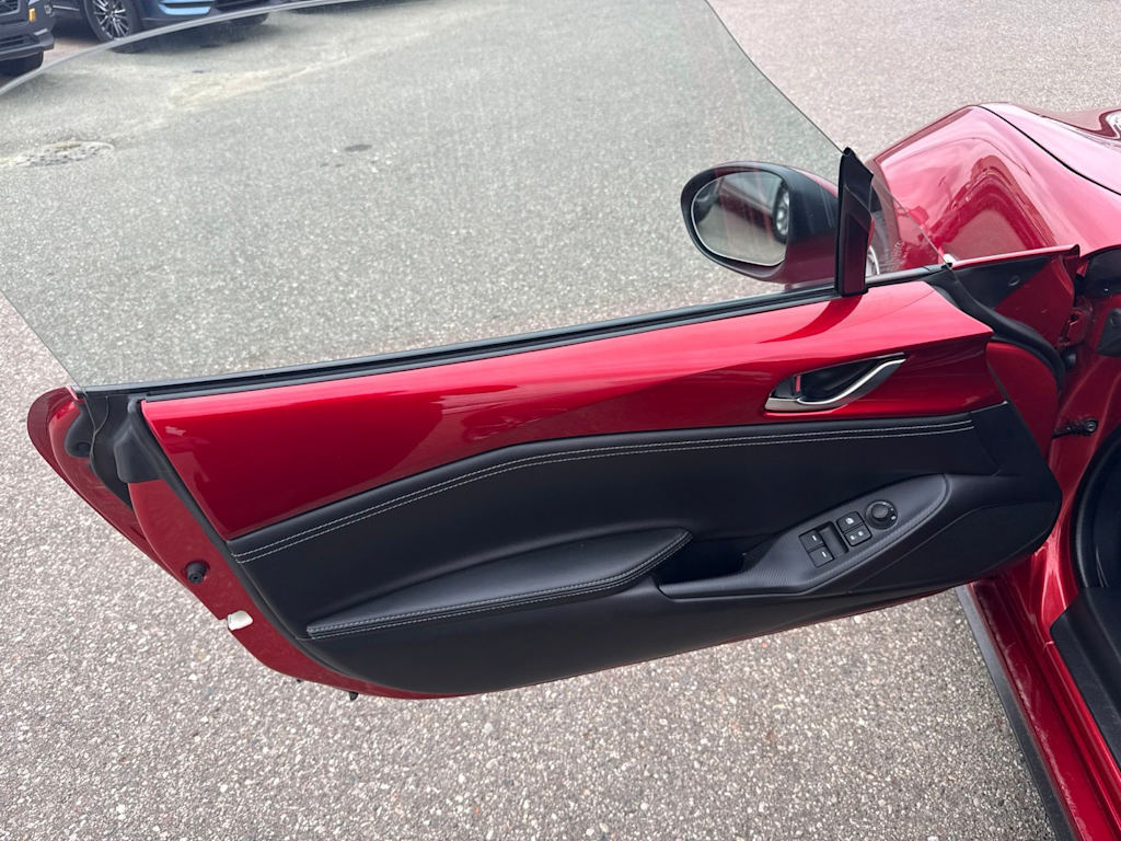 Thumbnail: 2023 Mazda MX-5 Miata - 22