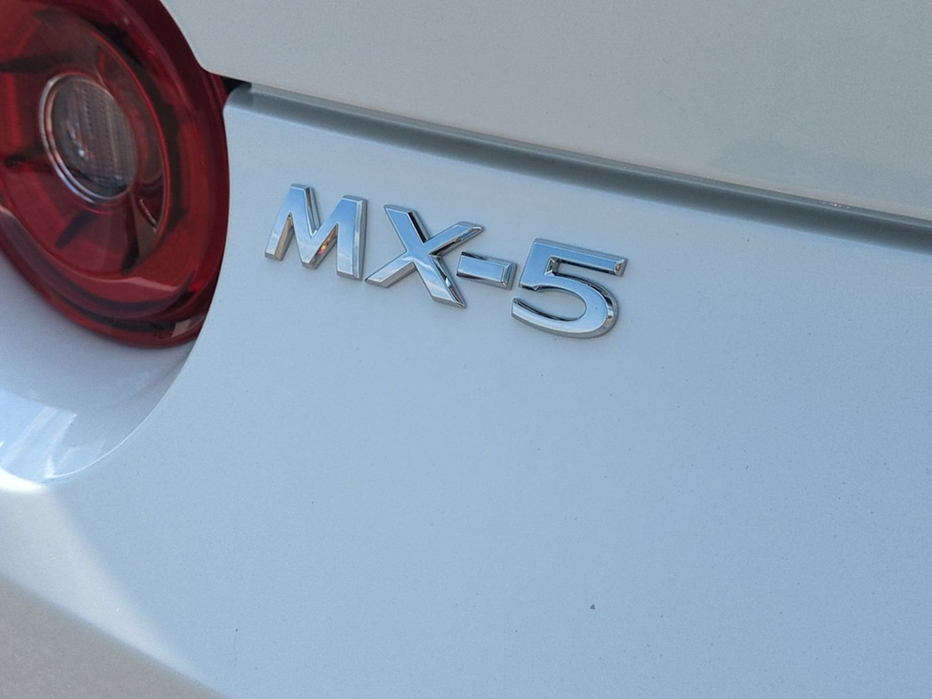Thumbnail: 2026 Mazda MX-5 Miata - 23