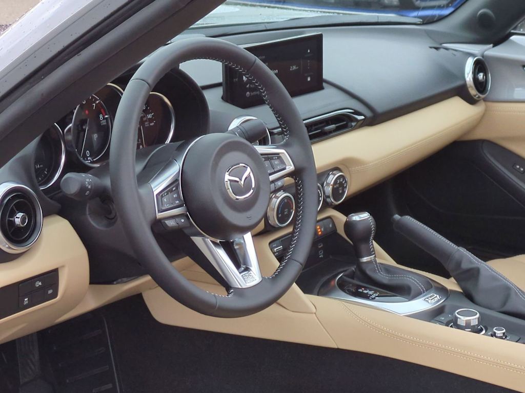 Thumbnail: 2026 Mazda MX-5 Miata - 2