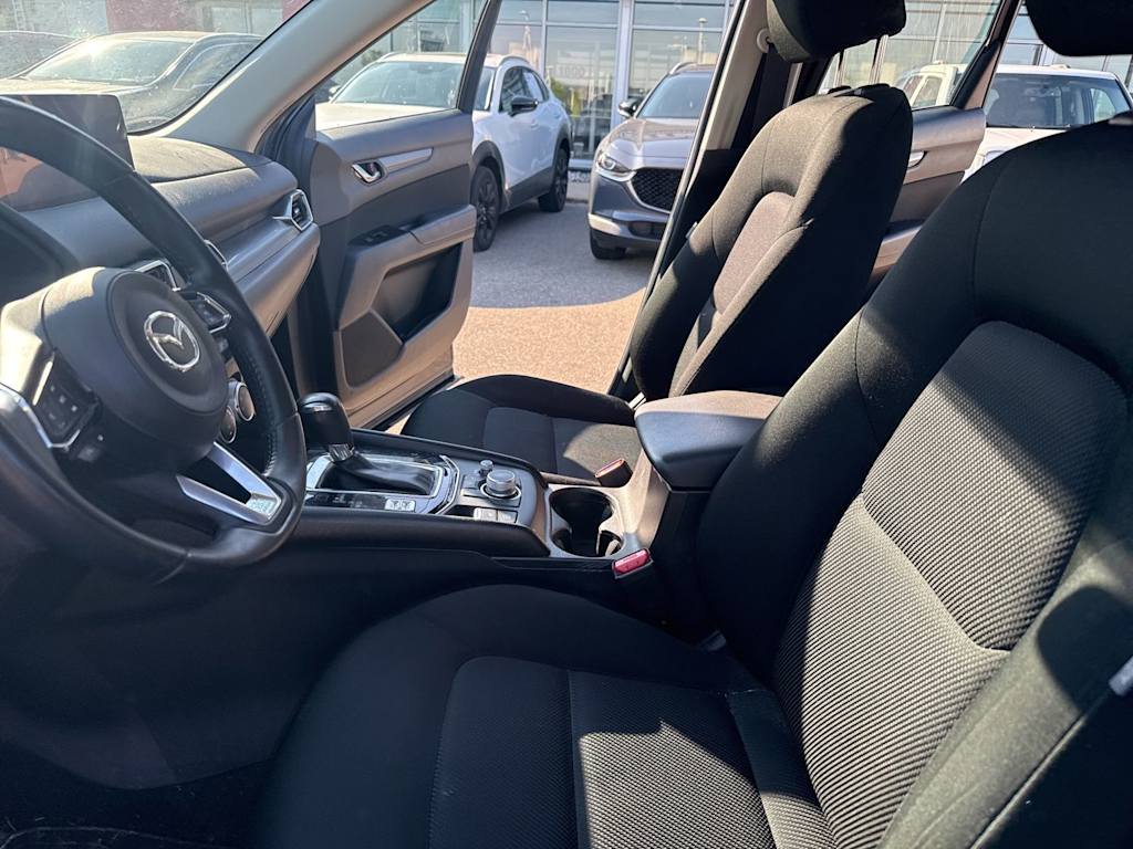Thumbnail: 2023 Mazda CX-5 - 10