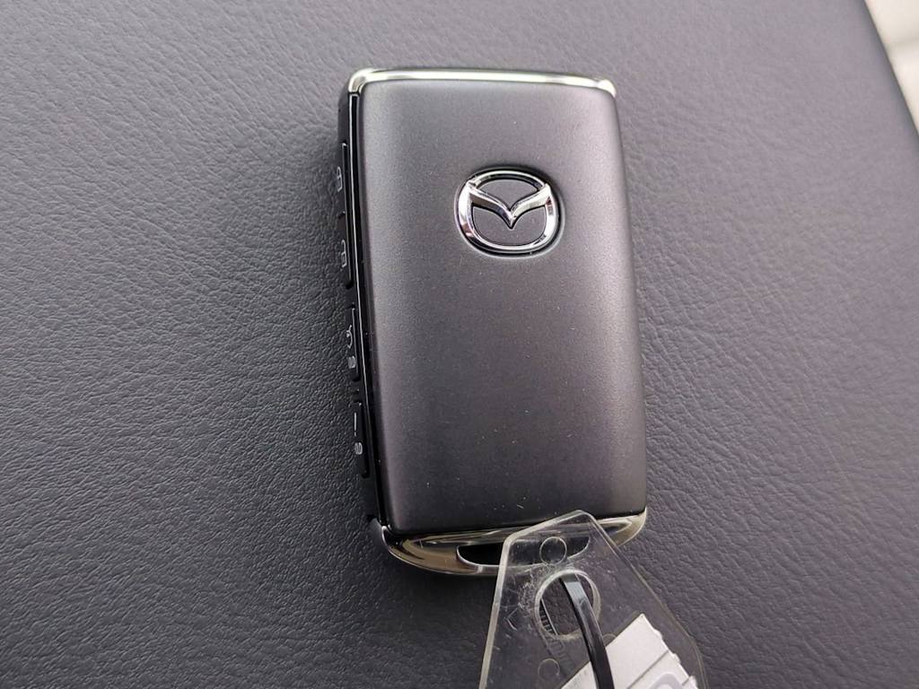 Thumbnail: 2025 Mazda CX-5 - 33