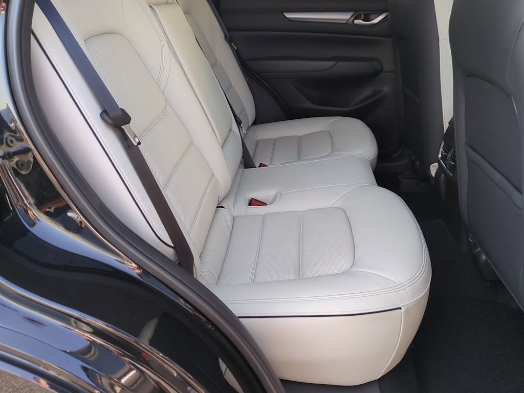 Thumbnail: 2025 Mazda CX-5 - 24