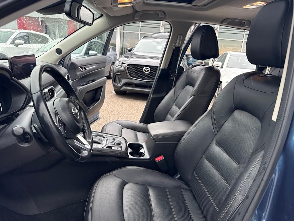 Thumbnail: 2021 Mazda CX-5 - 10