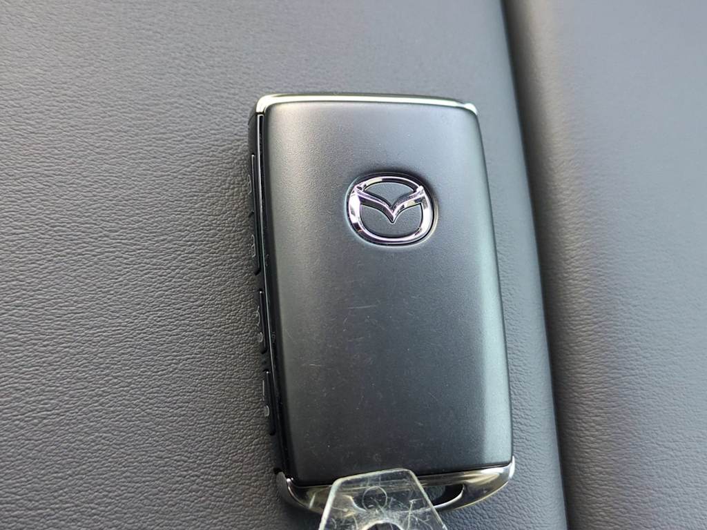 Thumbnail: 2026 Mazda CX-70 - 34