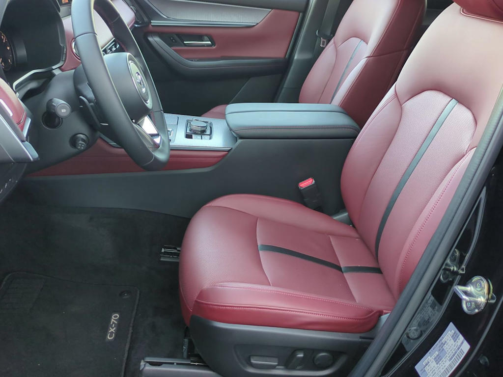 Thumbnail: 2026 Mazda CX-70 - 10