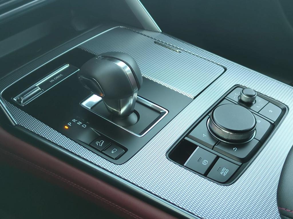 Thumbnail: 2026 Mazda CX-70 - 36