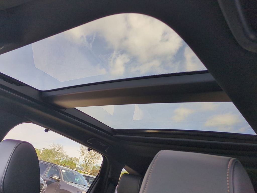 Thumbnail: 2026 Mazda CX-70 - 25