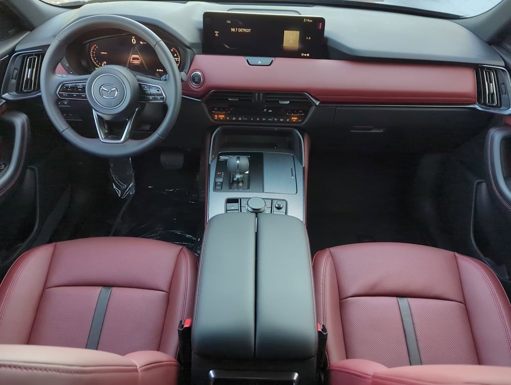 Thumbnail: 2025 Mazda CX-70 - 9