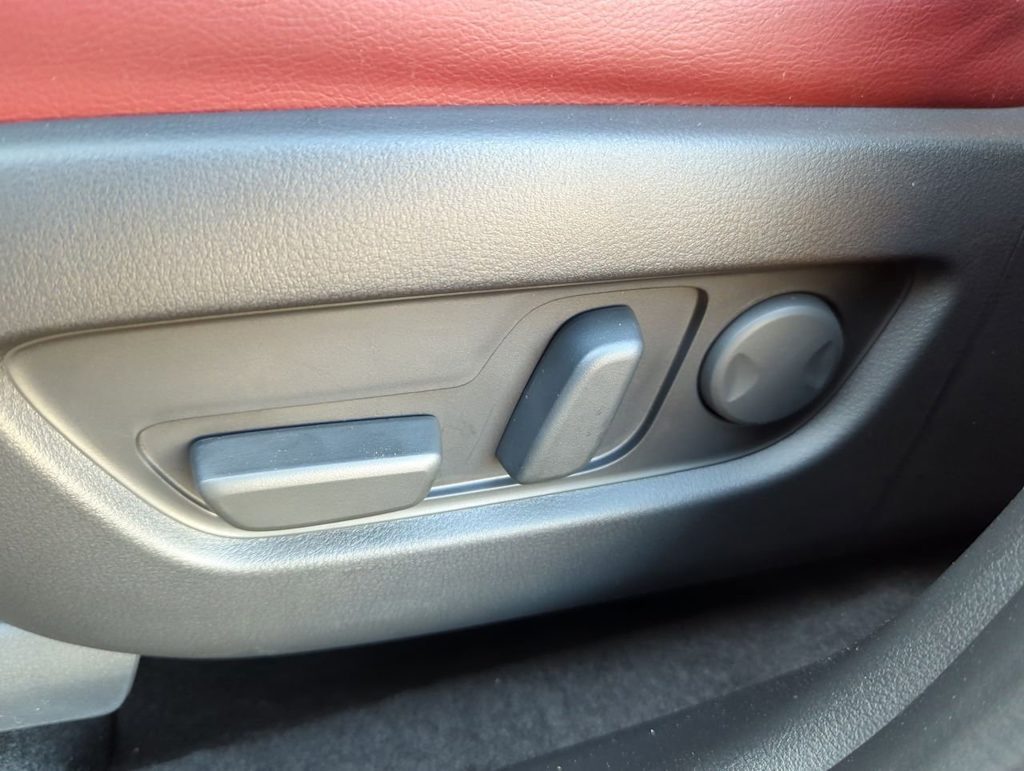 Thumbnail: 2025 Mazda CX-70 - 22