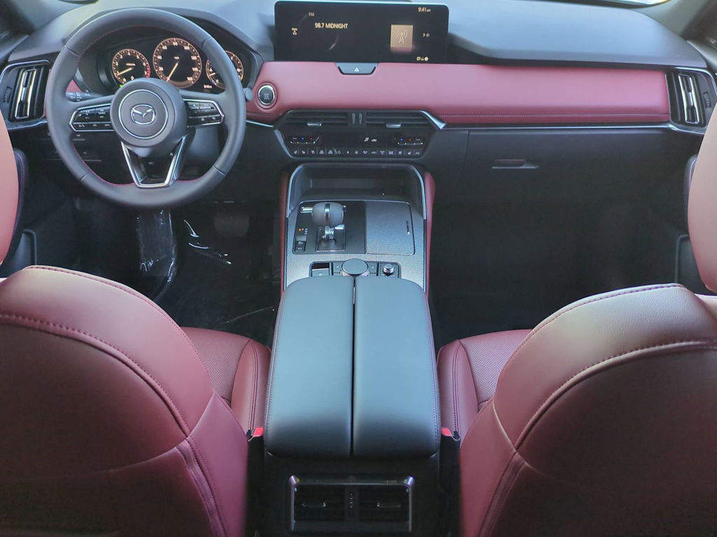 Thumbnail: 2026 Mazda CX-70 - 9