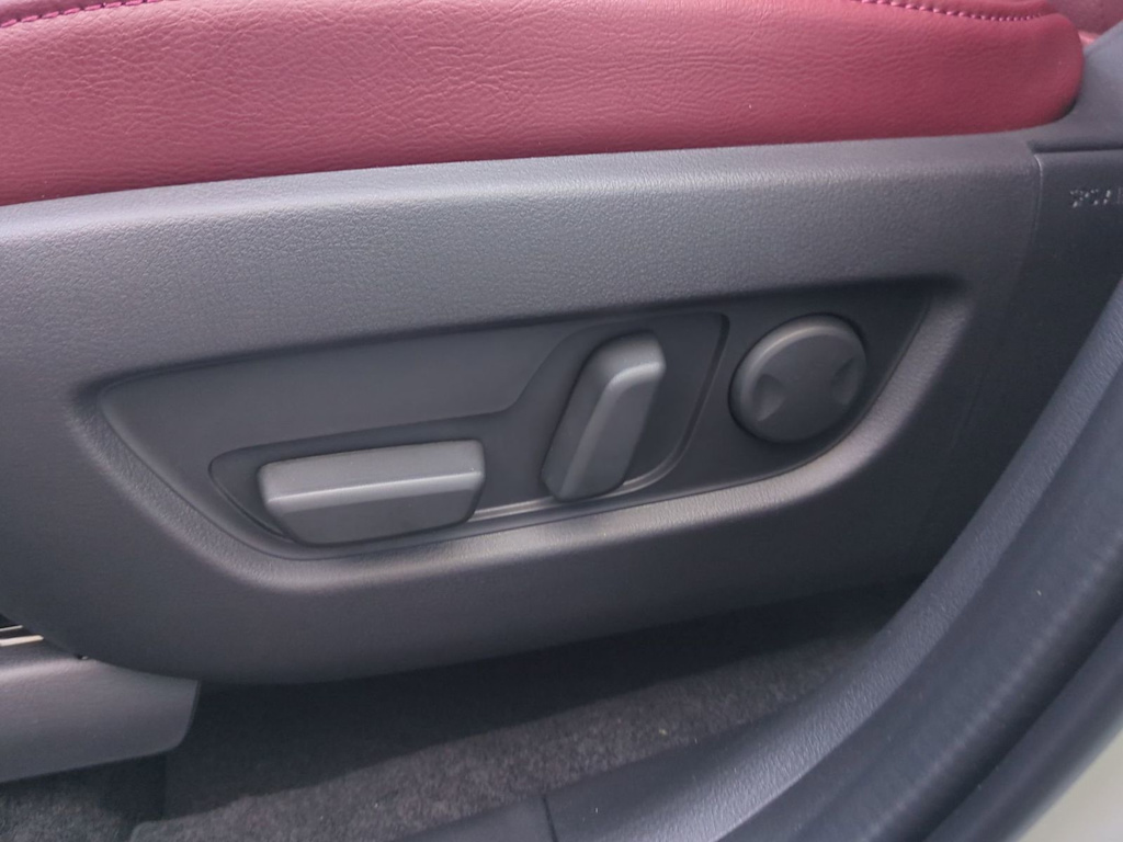Thumbnail: 2026 Mazda CX-70 - 24