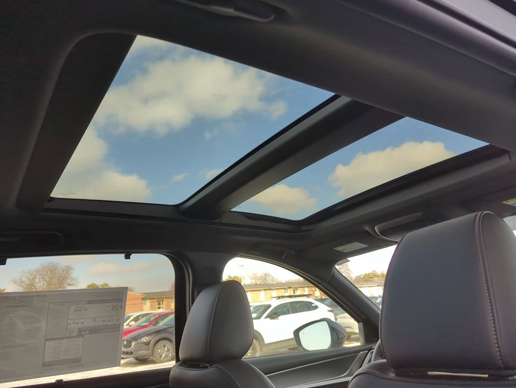 Thumbnail: 2025 Mazda CX-70 - 26