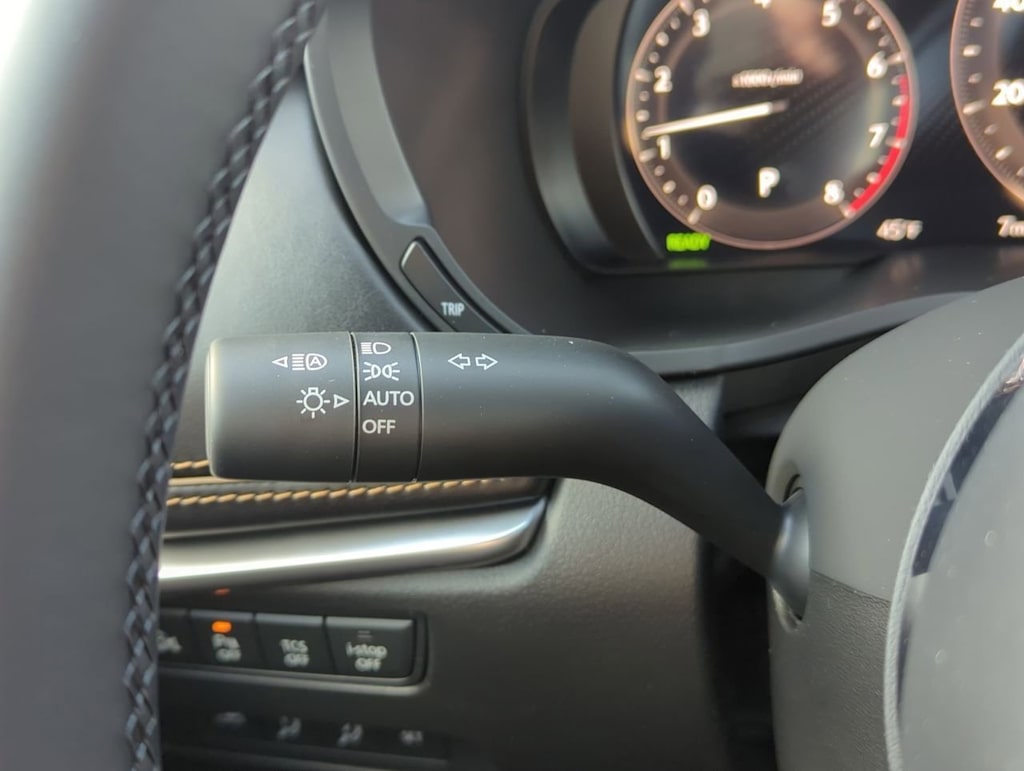 Thumbnail: 2025 Mazda CX-70 - 30