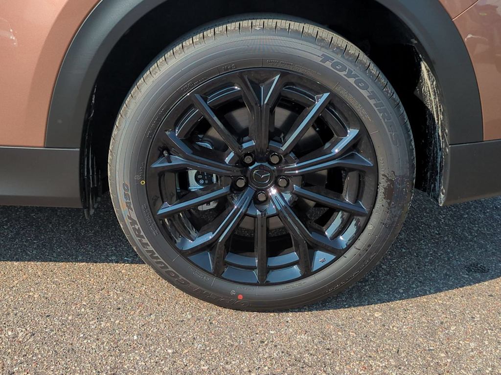 Thumbnail: 2026 Mazda CX-70 - 8