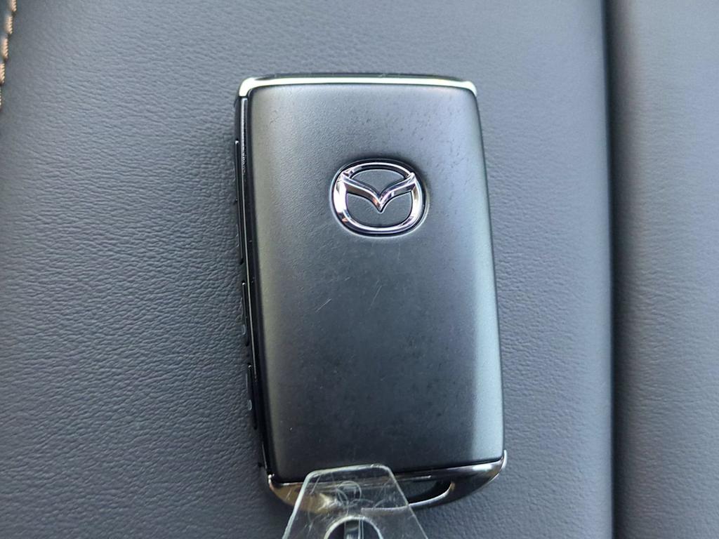 Thumbnail: 2026 Mazda CX-90 - 17