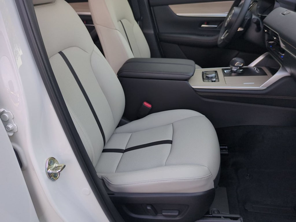 Thumbnail: 2026 Mazda CX-90 - 30