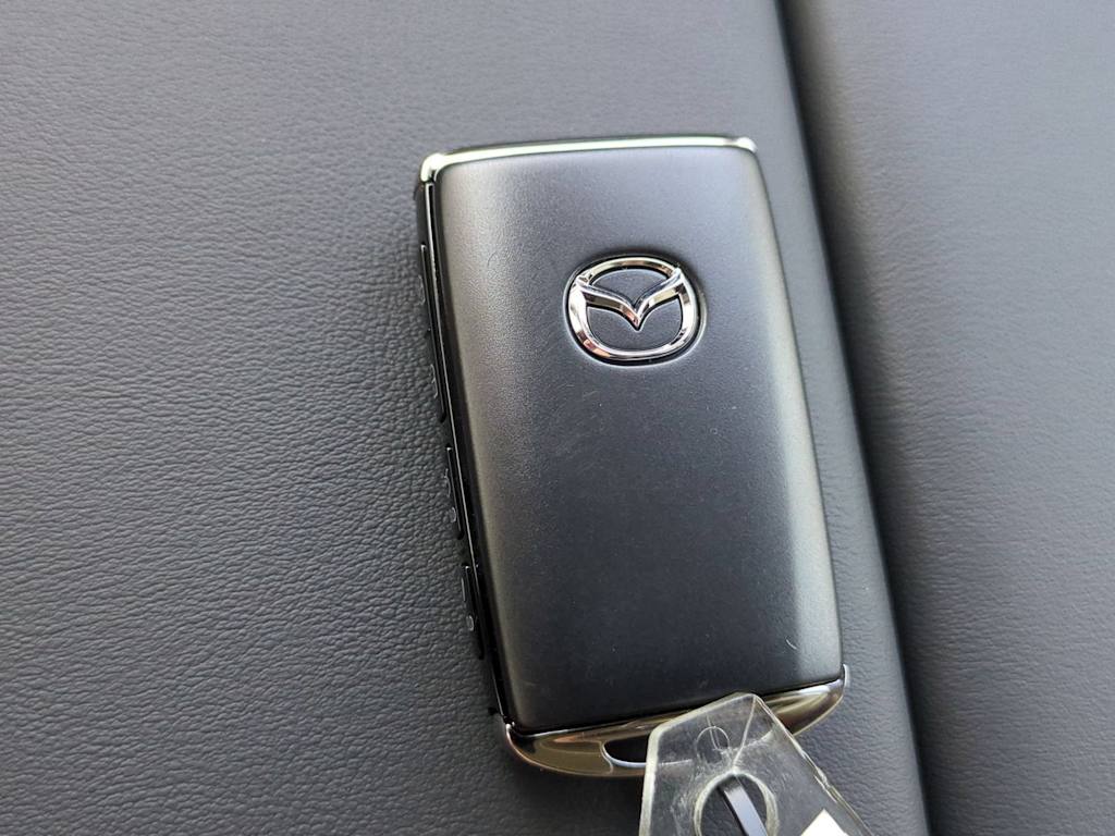 Thumbnail: 2026 Mazda CX-90 - 18