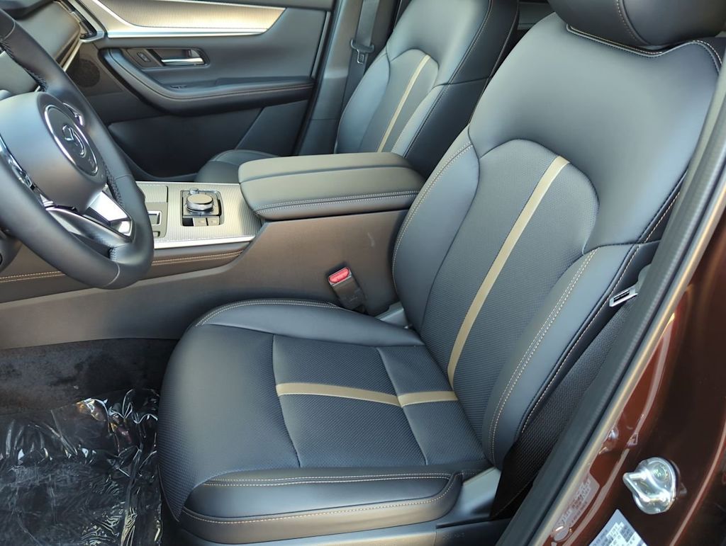 Thumbnail: 2025 Mazda CX-90 - 10