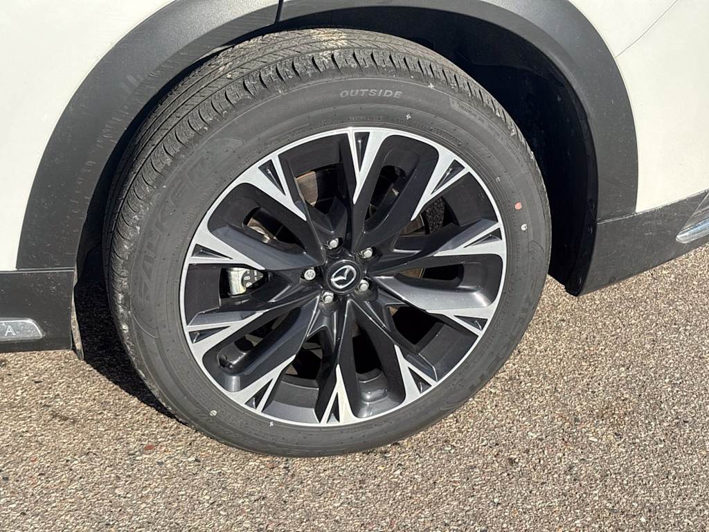 Thumbnail: 2026 Mazda CX-90 - 15