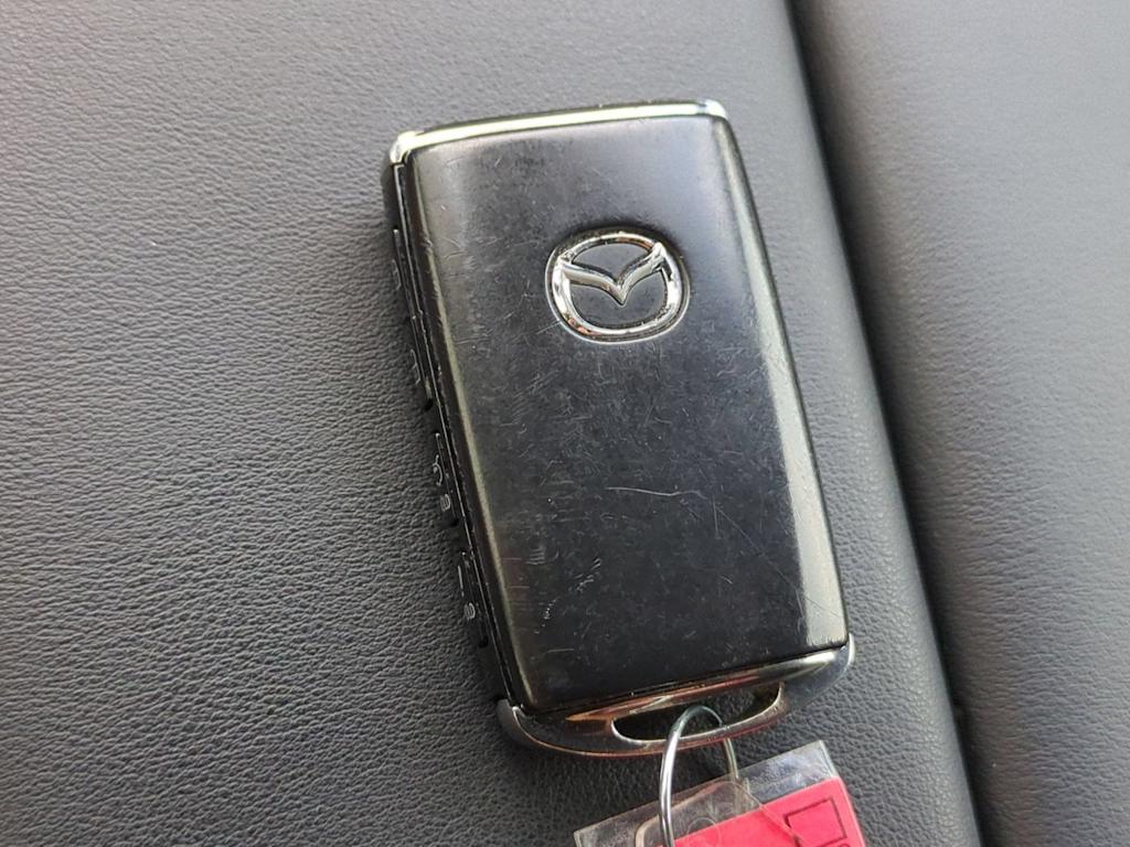Thumbnail: 2024 Mazda CX-90 - 18