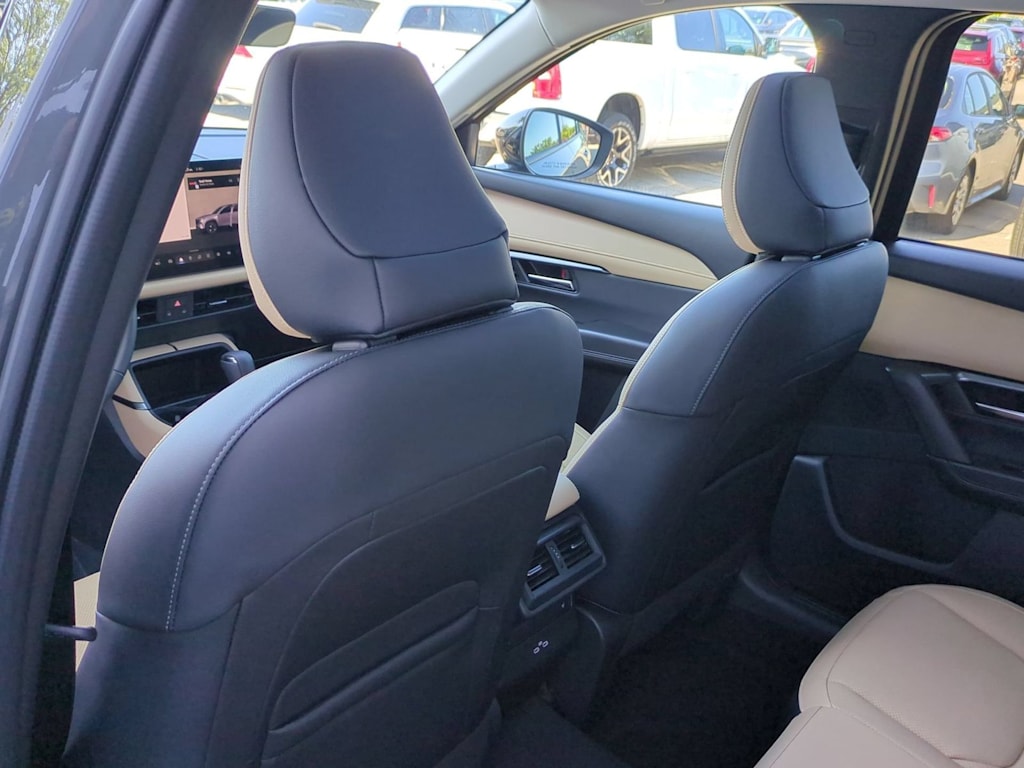 Thumbnail: 2026 Mazda CX-5 - 11