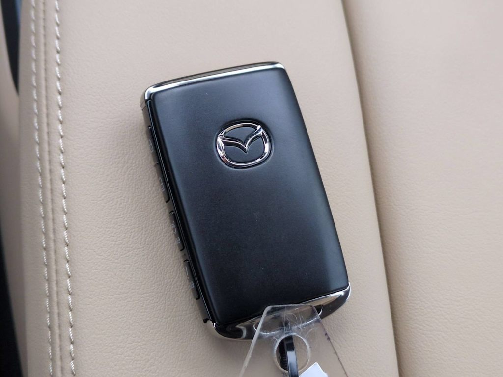 Thumbnail: 2026 Mazda CX-5 - 18
