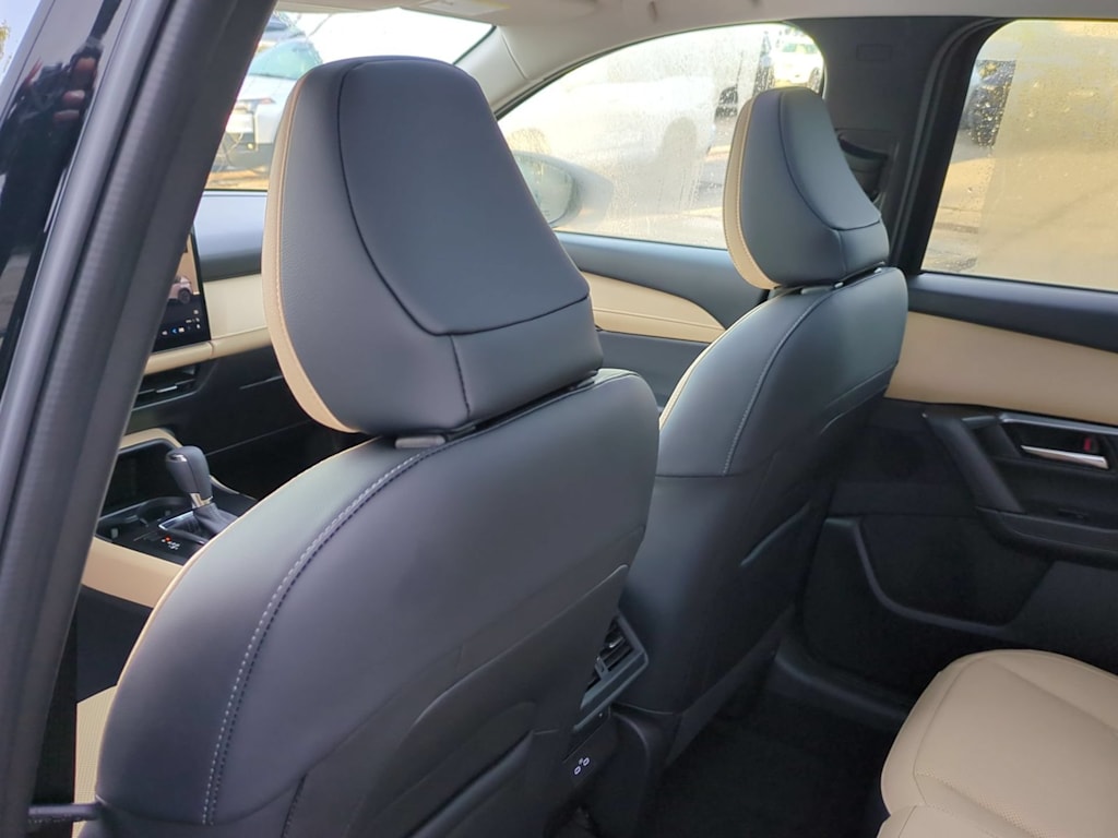 Thumbnail: 2026 Mazda CX-5 - 11