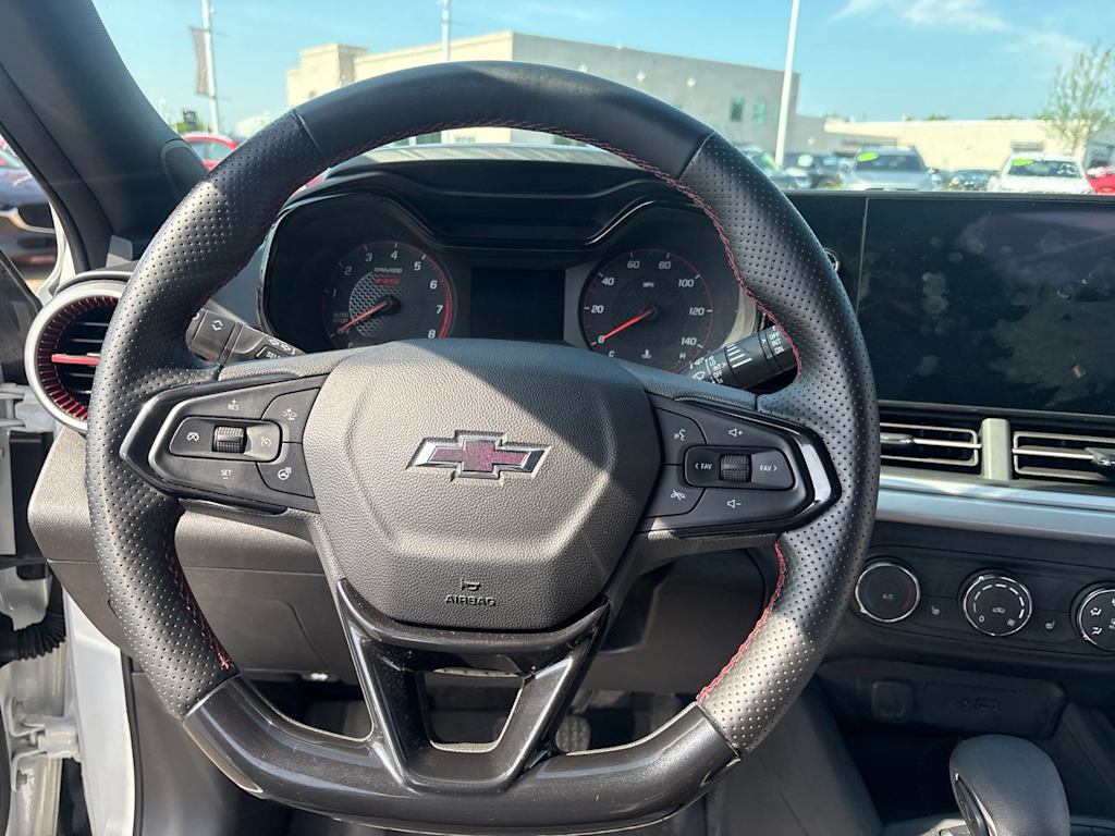 Thumbnail: 2024 Chevrolet Trax - 2