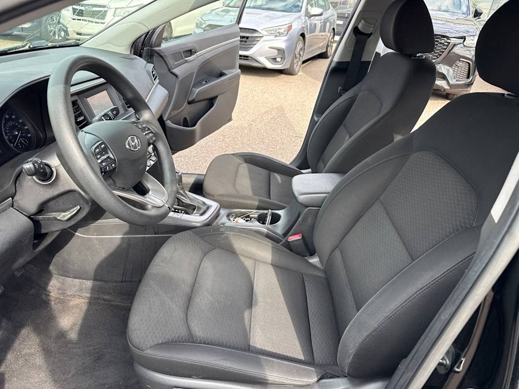 Thumbnail: 2020 Hyundai Elantra - 9
