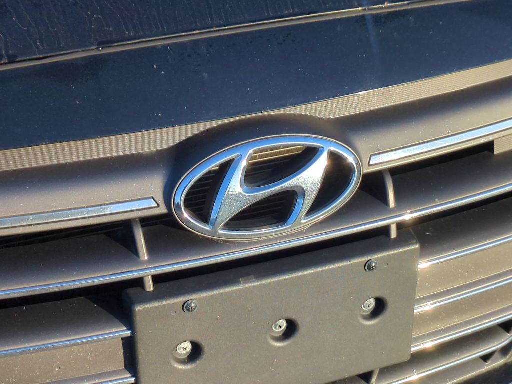 Thumbnail: 2020 Hyundai Elantra - 7