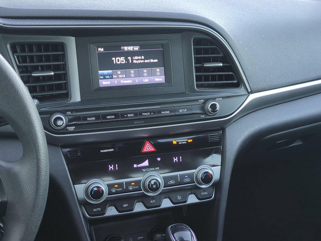 Thumbnail: 2020 Hyundai Elantra - 14