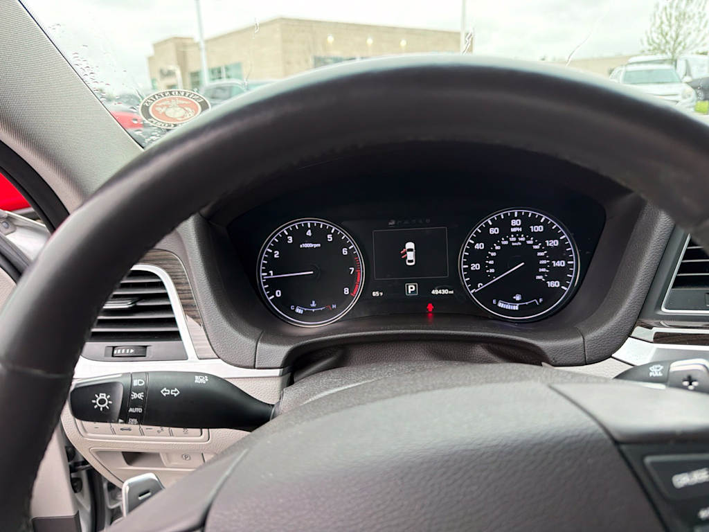 Thumbnail: 2015 Hyundai Genesis - 13