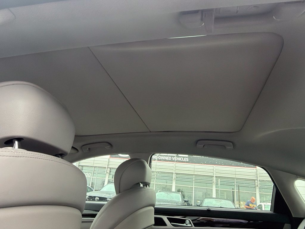 Thumbnail: 2015 Hyundai Genesis - 22
