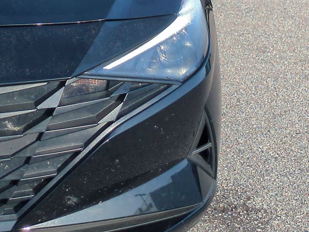 Thumbnail: 2023 Hyundai Elantra - 23