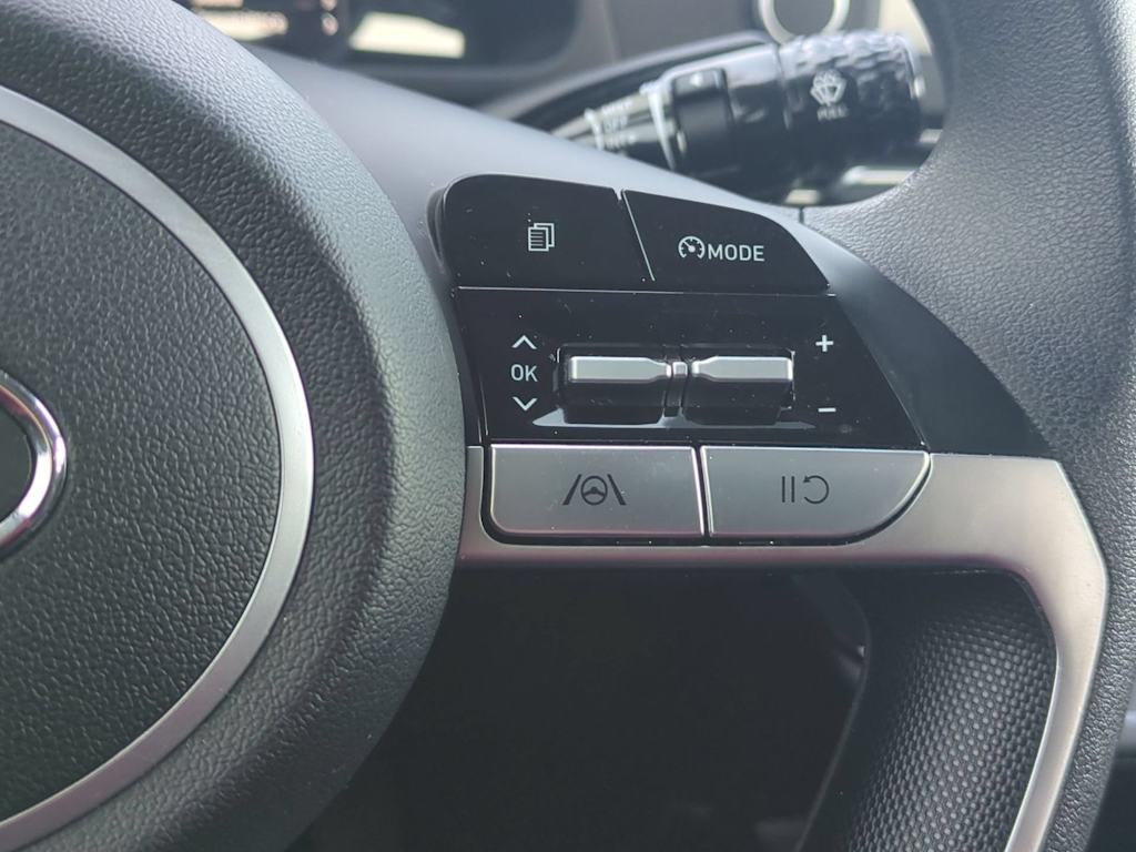 Thumbnail: 2023 Hyundai Elantra - 29
