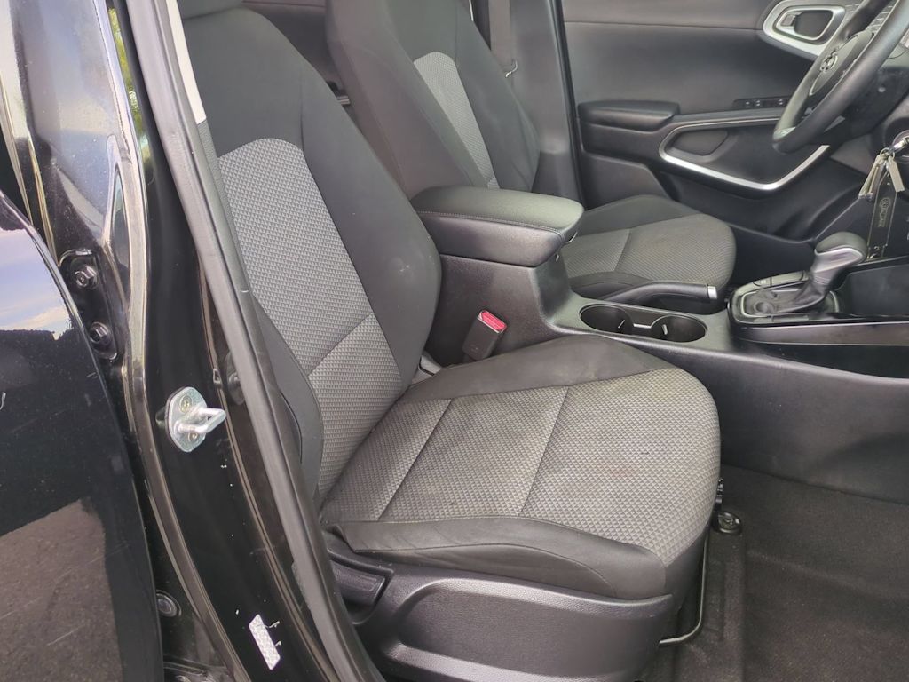 Thumbnail: 2021 Kia Soul - 11
