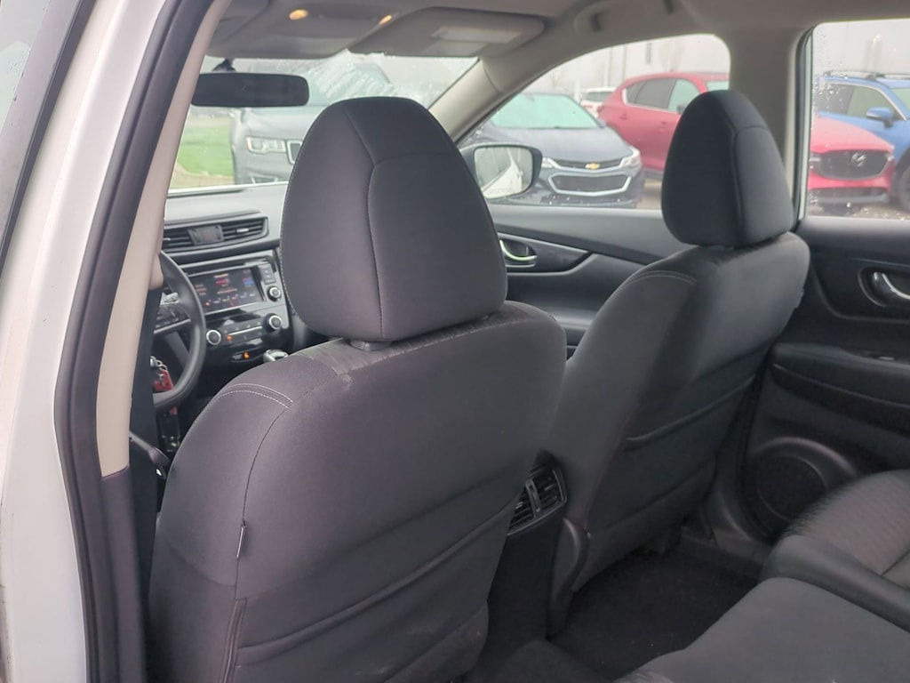 Thumbnail: 2018 Nissan Rogue - 11