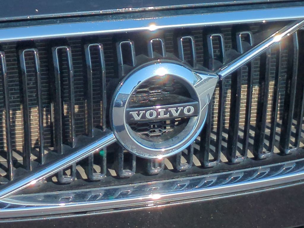 Thumbnail: 2019 Volvo XC60 - 7