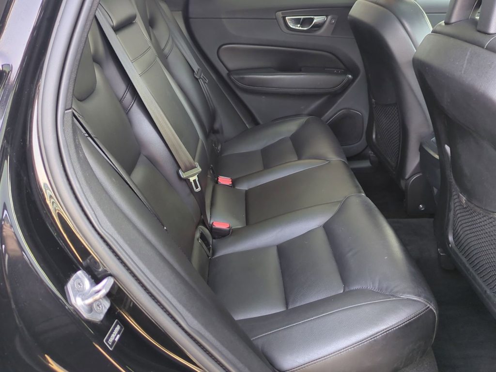 Thumbnail: 2019 Volvo XC60 - 28