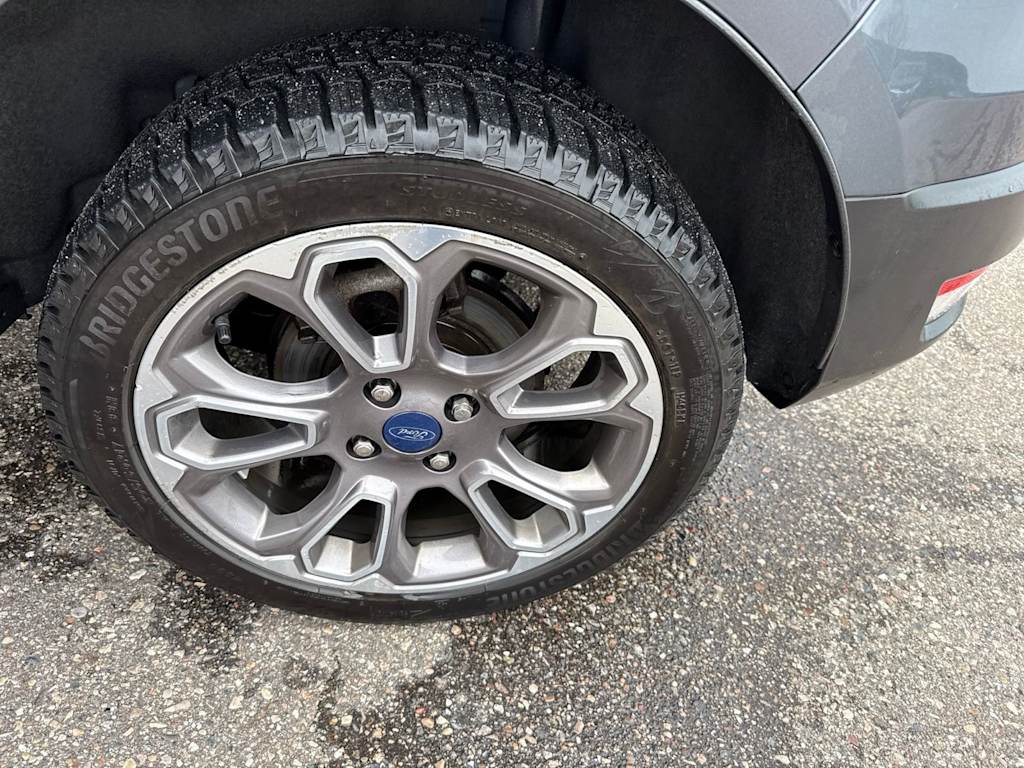 Thumbnail: 2020 Ford EcoSport - 15