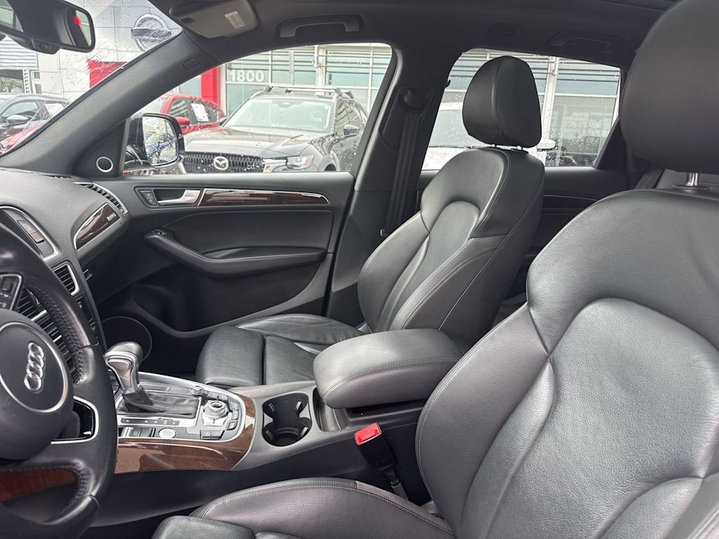 Thumbnail: 2016 Audi Q5 - 8