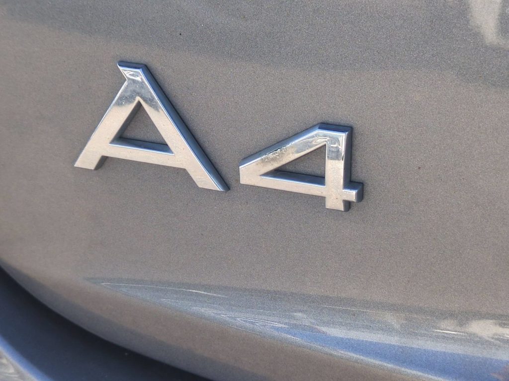 Thumbnail: 2014 Audi A4 - 24