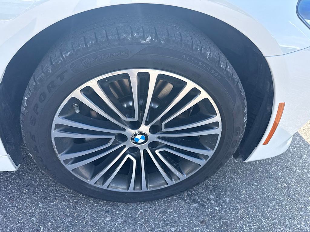 Thumbnail: 2018 BMW 5 Series - 18