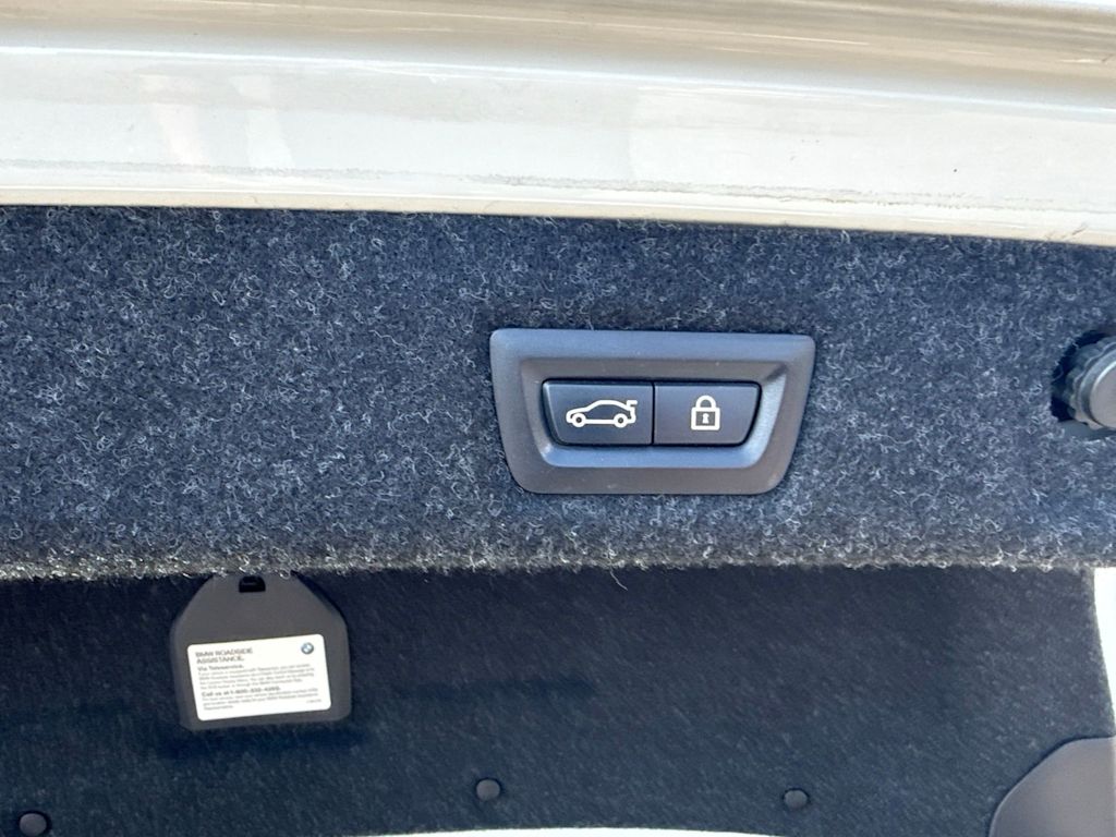 Thumbnail: 2018 BMW 5 Series - 22