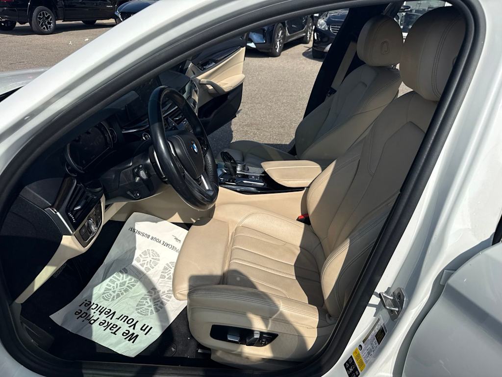 Thumbnail: 2018 BMW 5 Series - 8