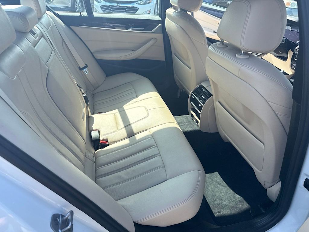 Thumbnail: 2018 BMW 5 Series - 23